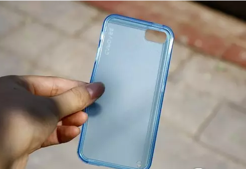半透明硅膠保護套.png 半透明硅膠保護套.png