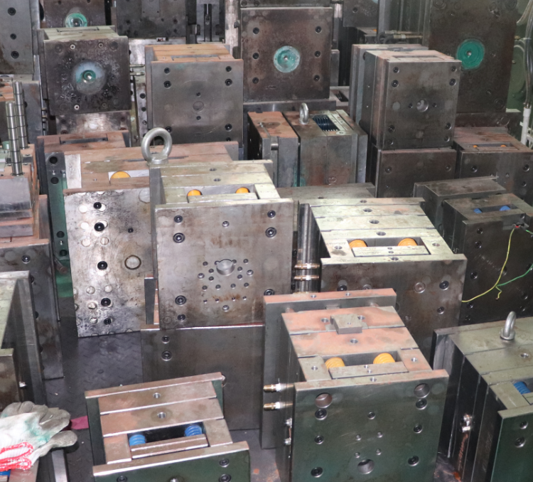 硅膠制品為什么要先開樣品模具？